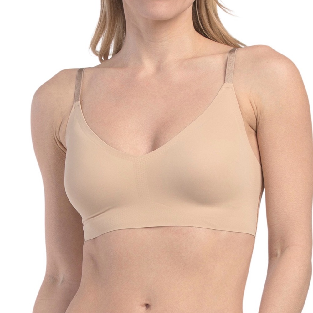 True & Co. True Body Triangle Convertible Strap Bra